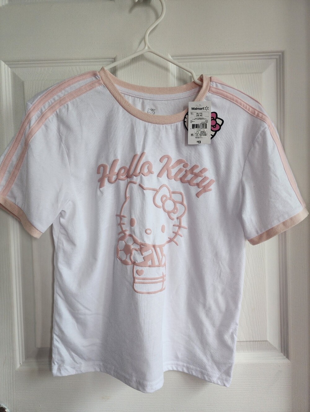 Hello Kitty White Tee with Light Pink Trim & Graphic/ 100042